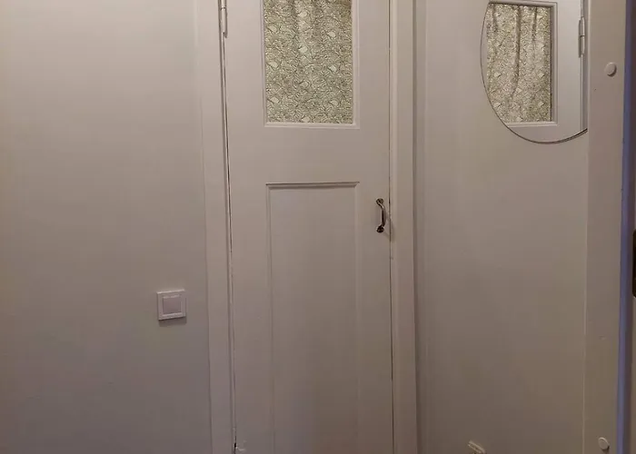 Kibuvitsa Apartment Tallinn